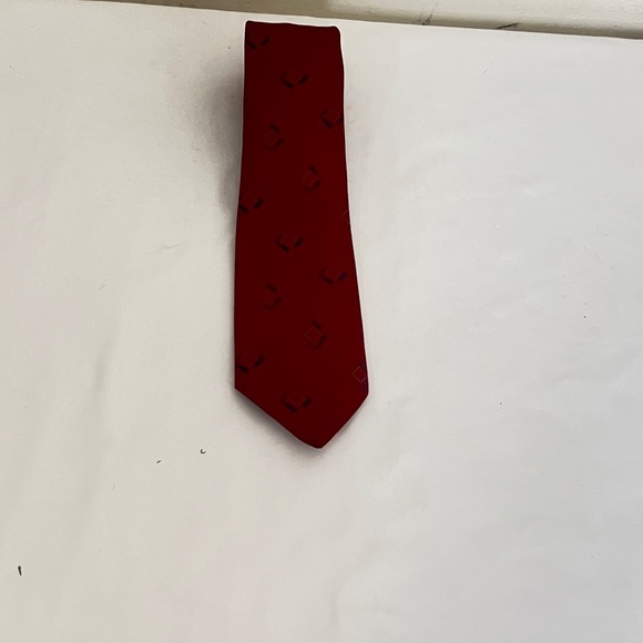 Van Hausen Classic Wide Red Silk Tie OS - Picture 2 of 12